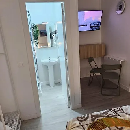 Habitaciones Gran Via Madrid Exterior photo